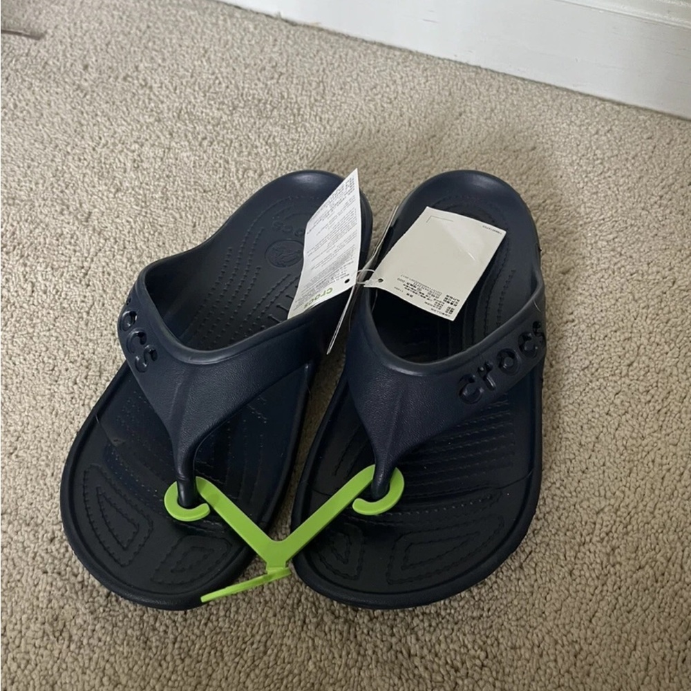 Crocs Navy Flip Flops Baya size 7 New